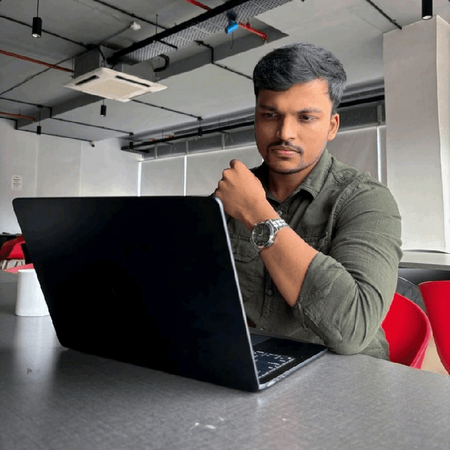 Neeraj Yadav profile